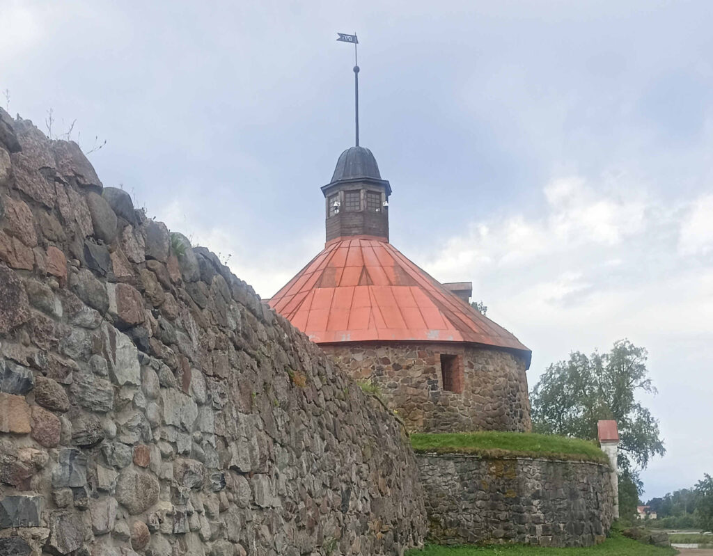 Замок Корела